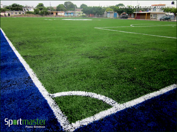 Pasto sintetico fut9 tierra blanca1