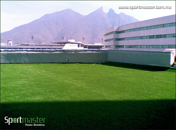 Pasto sintetico itesm1
